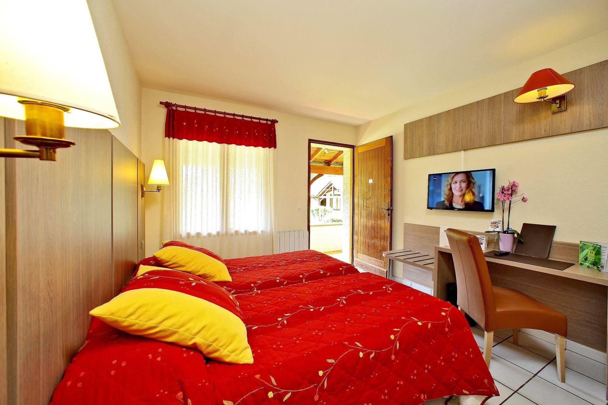 Hostellerie Du Causse Gramat Bagian luar foto